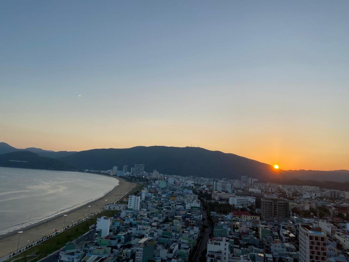 Tms - Pullman Luxury Outlet - High Floor Beach View Bed and Breakfast Quy Nhon Exteriör bild