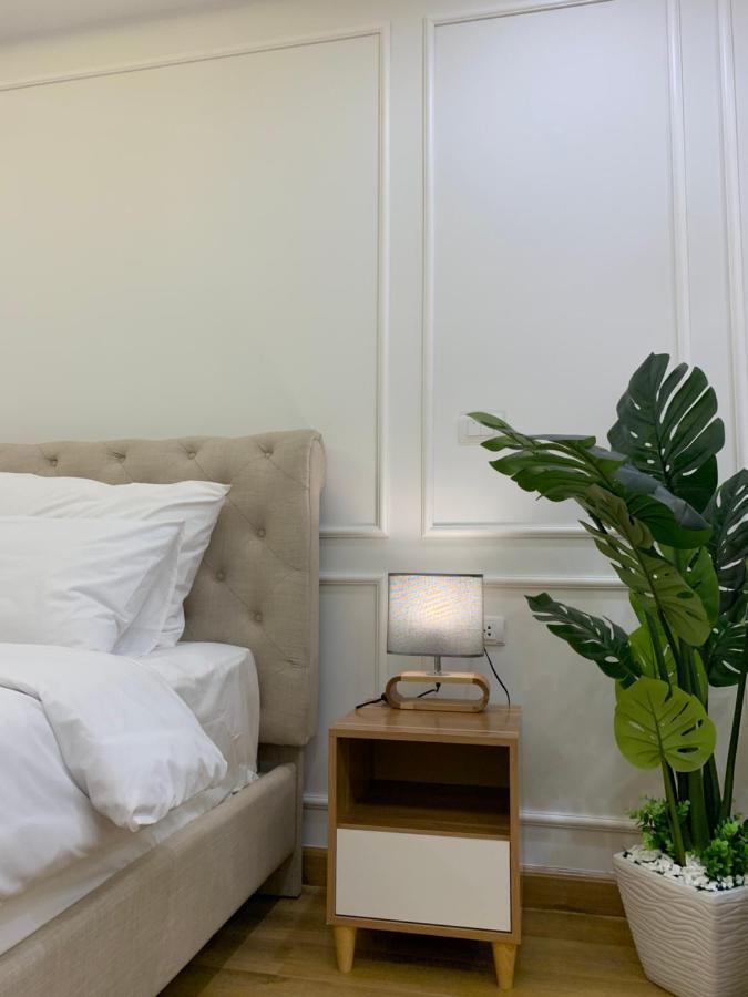 Tms - Pullman Luxury Outlet - High Floor Beach View Bed and Breakfast Quy Nhon Exteriör bild